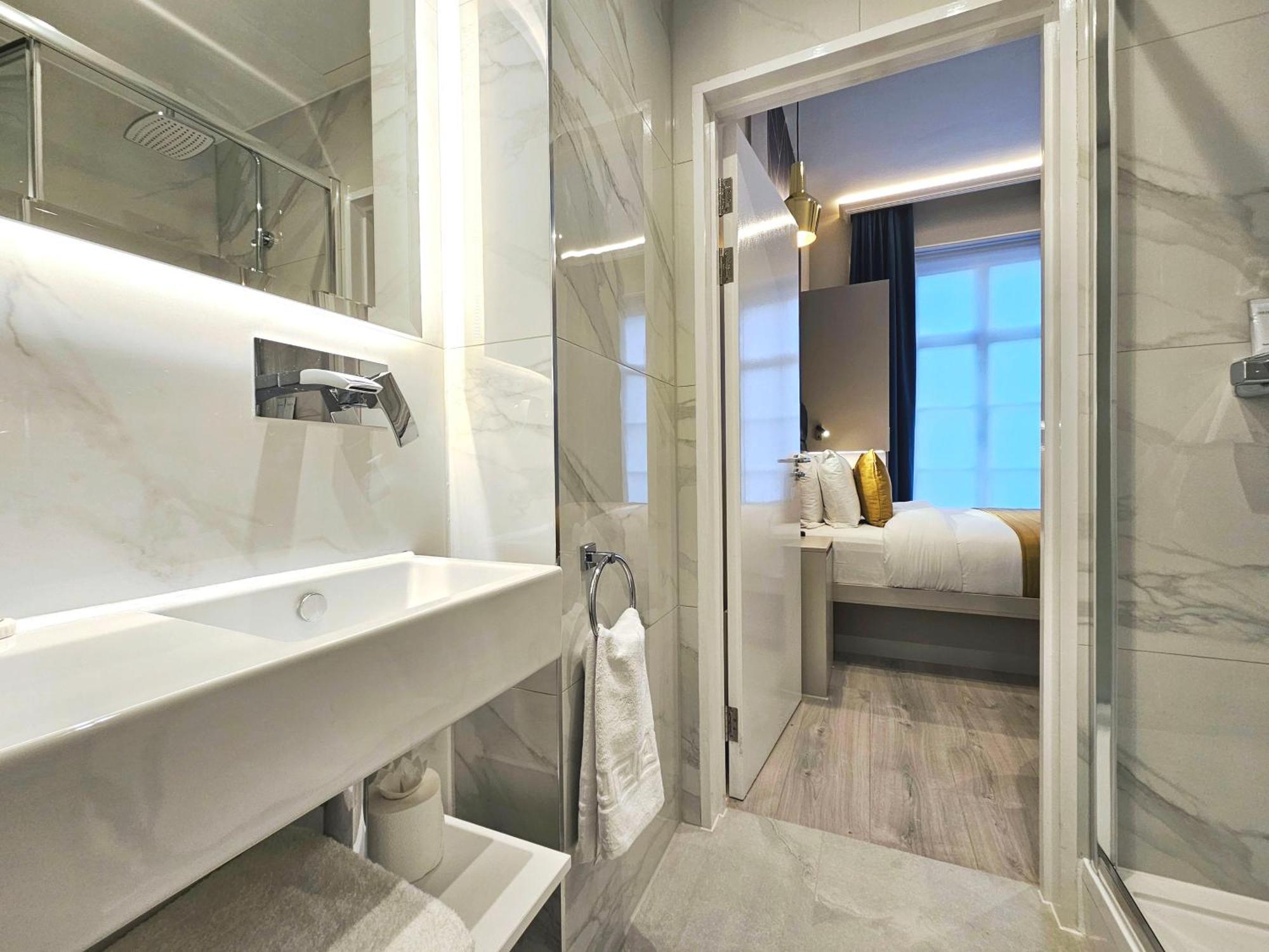 Nox Paddington Hotel London Room photo